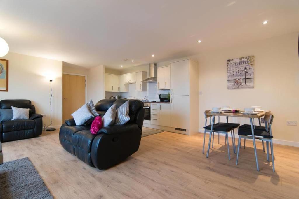 Executive 2 Bed 2 Bath - Free Parking Apartment Glasgow Exterior foto